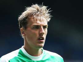 Walton's mistake sent Leeds top of the Championship. GOAL