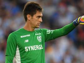 Ciprian Tatarusanu n'est pas venu à Lyon faire de la figuration. Goal