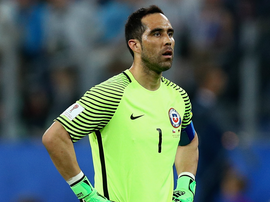 Manchester City homenageia Claudio Bravo