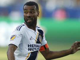 Ashley Cole joins Derby County