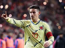 James risponde ai rumors con una battuta. Goal