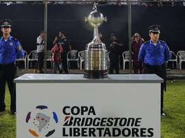 O troféu que todos querem levantar no final. GOAL