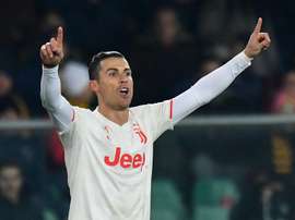 Cr7 a offert des iMacs à ses coéquipiers de la Juve après un carton rouge. GOAL