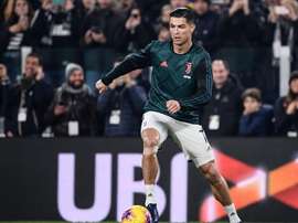 Cristiano Ronaldo non al top: la Juventus in ansia per il suo ginocchio