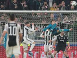 Ronaldo 700: Overheads, free-kicks and backheels - 10 of Cristiano's best goals. GOAL