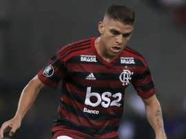Cuellar gostaria que Flamengo facilitasse saída