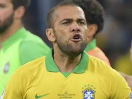 La Juventus sfida l'Arsenal per Dani Alves. Goal