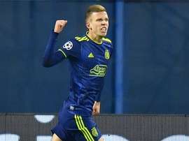 Dani Olmo vicino al Lipsia. Goal