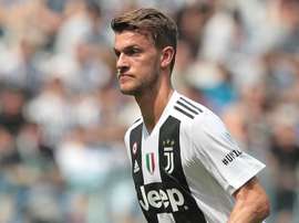 Chelsea made an unthinkable offer for Rugani. Goal