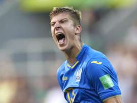 Ukraine forward Beskorovainyi. GOAL
