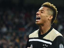 David Neres chegou ao Ajax pela mão de Overmars. AFP
