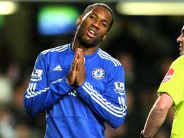 Drogba se donne le temps. Goal