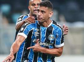 Grêmio faz sua mágica com Diego Souza. AFP