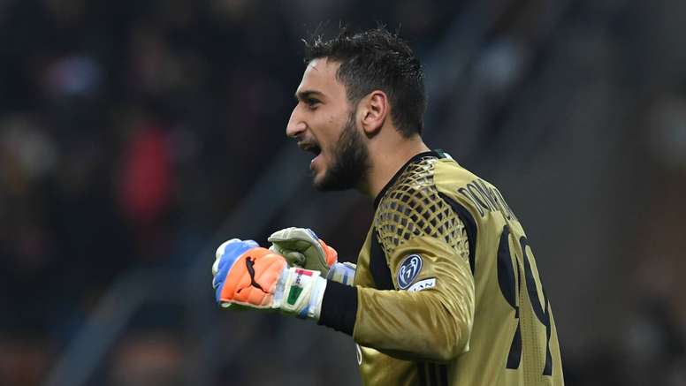 Rumours Juventus In Shock 40m Move For Donnarumma Besoccer