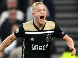 Transfer and rumour round of today's football news. GOAL