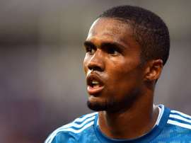Maurizio Sarri asked substitute Douglas Costa to come on and help Juventus. GOAL