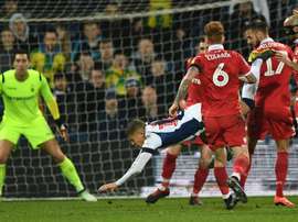 Dwight Gayle has accepted the charge of diving. GOAL