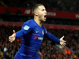 Azpilicueta says Chelsea squad want Hazard to stay at club. GOAL