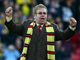 Foster ad Elton John. Goal