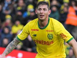 Aguero joins calls for Sala search to resume