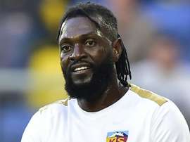 Blaquart évoque la piste Emmanuel Adebayor. Goal
