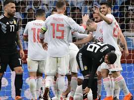 A Espanha bateu a Argentina por 6-1. Goal