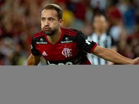 Everton Ribeiro desperta interesse do Al Nasr, dos Emirados Árabes. Goal