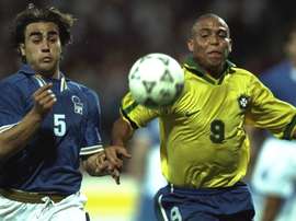 Cannavaro à la lutte contre Ronaldo. Goal