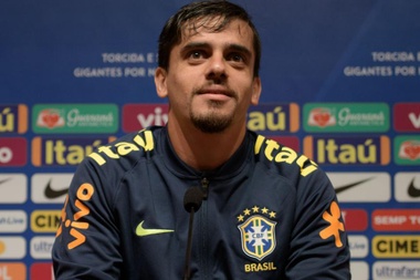 Fagner garantiu estar preparado para lutar pela posição. Goal