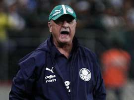 Grêmio arranca empate com golaço e Palmeiras perde vice-liderança
