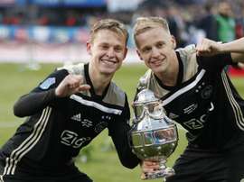 Gullit deixa elogios a Frenkie de Jong. Goal