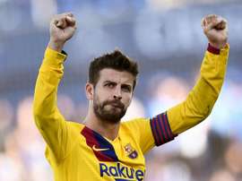Il difensore del Barça ha provato ad acquistare il club piu' antico del mondo. Goal