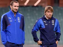 Chiellini accoglie Conte all'Inter. Goal