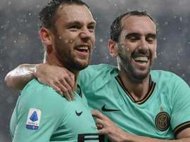 Godin a évoqué le choc face au Barça en Ligue des Champions. Goal