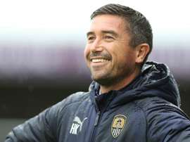 Harry Kewell nommé coach d’Oldham. goal