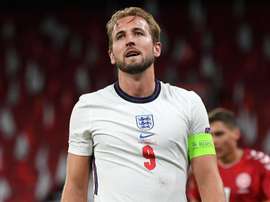 Kane text to Foden, Greenwood