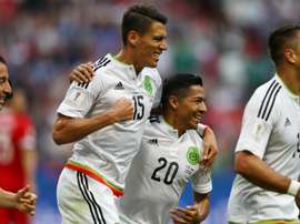 Mexico beat Russia 2-1 to advance to the Confederations Cup semifinals. AFP