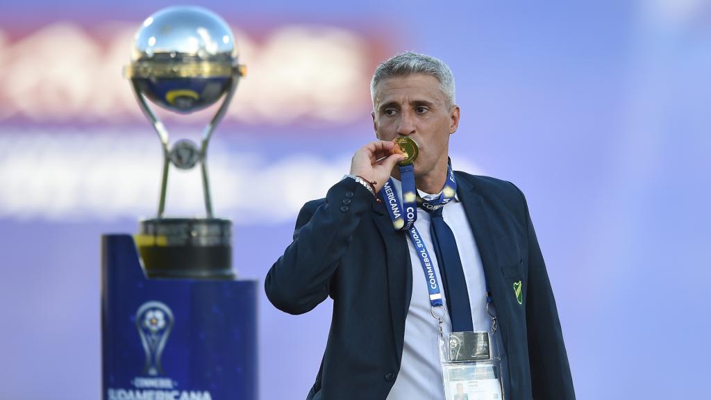 Os times e títulos de Hernán Crespo como técnico - BeSoccer