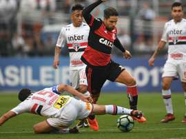 Análise: Hernanes é mais Seleção do que Diego. Goal