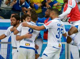 C. Brasil: Cruzeiro 1 (3) x (2) 0 Grêmio: Raposa bate Tricolor nos pênaltis e vai a final