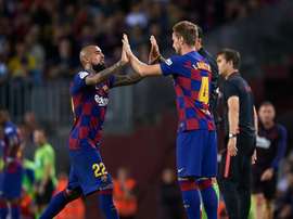 Rakitic e Vidal non partiranno a gennaio. Goal