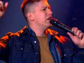 Follmann canta Raul Seixas na TV e emociona o Brasil. Goal