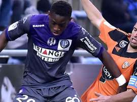 Jacques-François Moubandje Yann Jouffre Lorient Toulouse Ligue 1. Goal