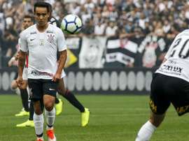 Revoltado, Jadson usa palavrão para detonar árbitro assistente. Goal