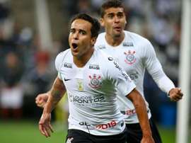 Artilheiro e decisivo! Jadson participou de seis dos últimos oito gols do Corinthians. Goal