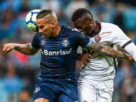 Prováveis escalações de Vitória e Grêmio para a 37ª rodada do Brasileirão. Goal