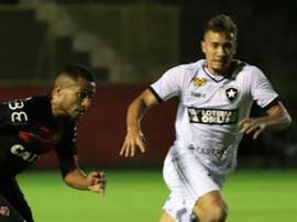 Vitória 3x4 Botafogo: Glorioso sofre, mas vence e ganha alívio na luta contra o rebaixamento