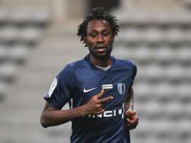 Jonathan Pitroipa du Paris FC. Goal
