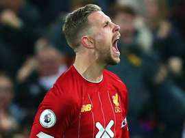 Liverpool, Jordan Henderson a 'failli tuer' Luis Suarez. AFP