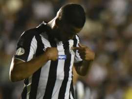 Santos perde para o Vasco, mas avança para as oitavas de final da Copa do Brasil